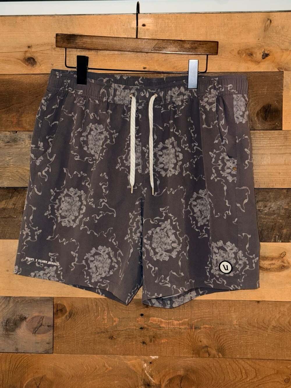 Vuori x Kelsey Brookes Kore Shorts XL 0413